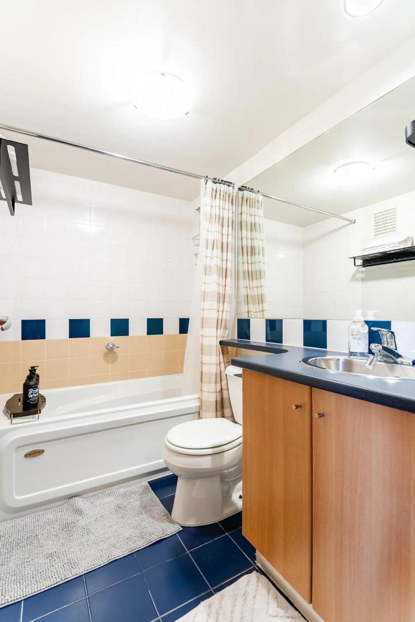 Loft In Downtown Vancouver With Free Parking Exterior foto